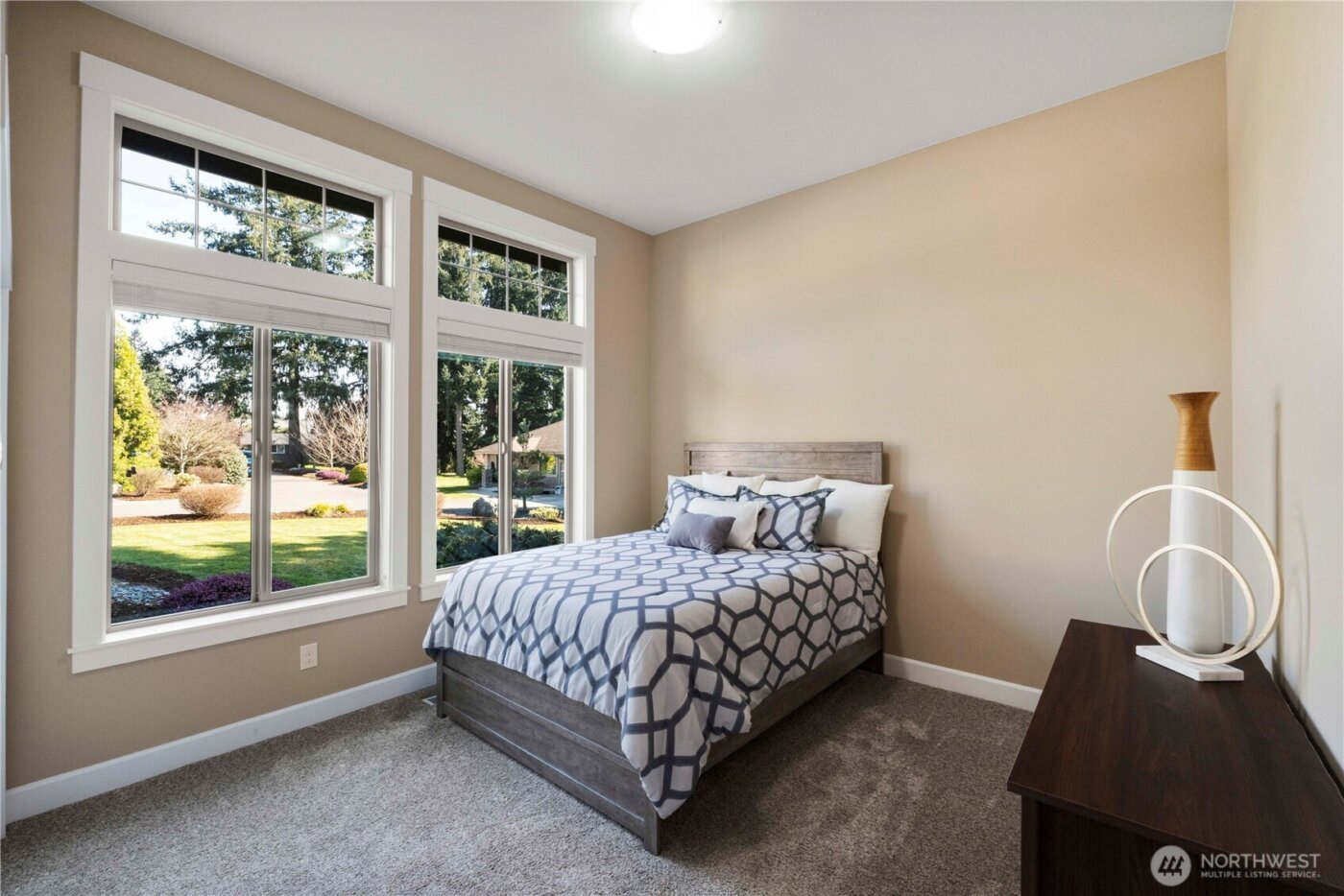 518 64th Avenue Ct East , Fife, WA 98424