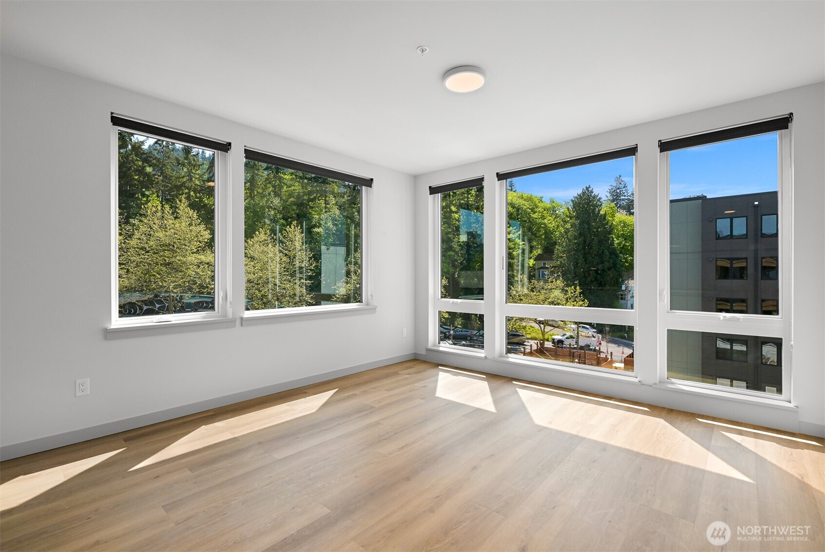 820 N State Street #521, Bellingham, WA 98225