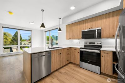 820 N State Street #520, Bellingham, WA 98225