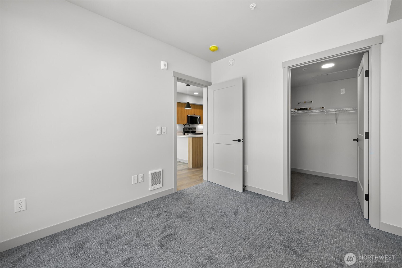 820 N State Street #520, Bellingham, WA 98225