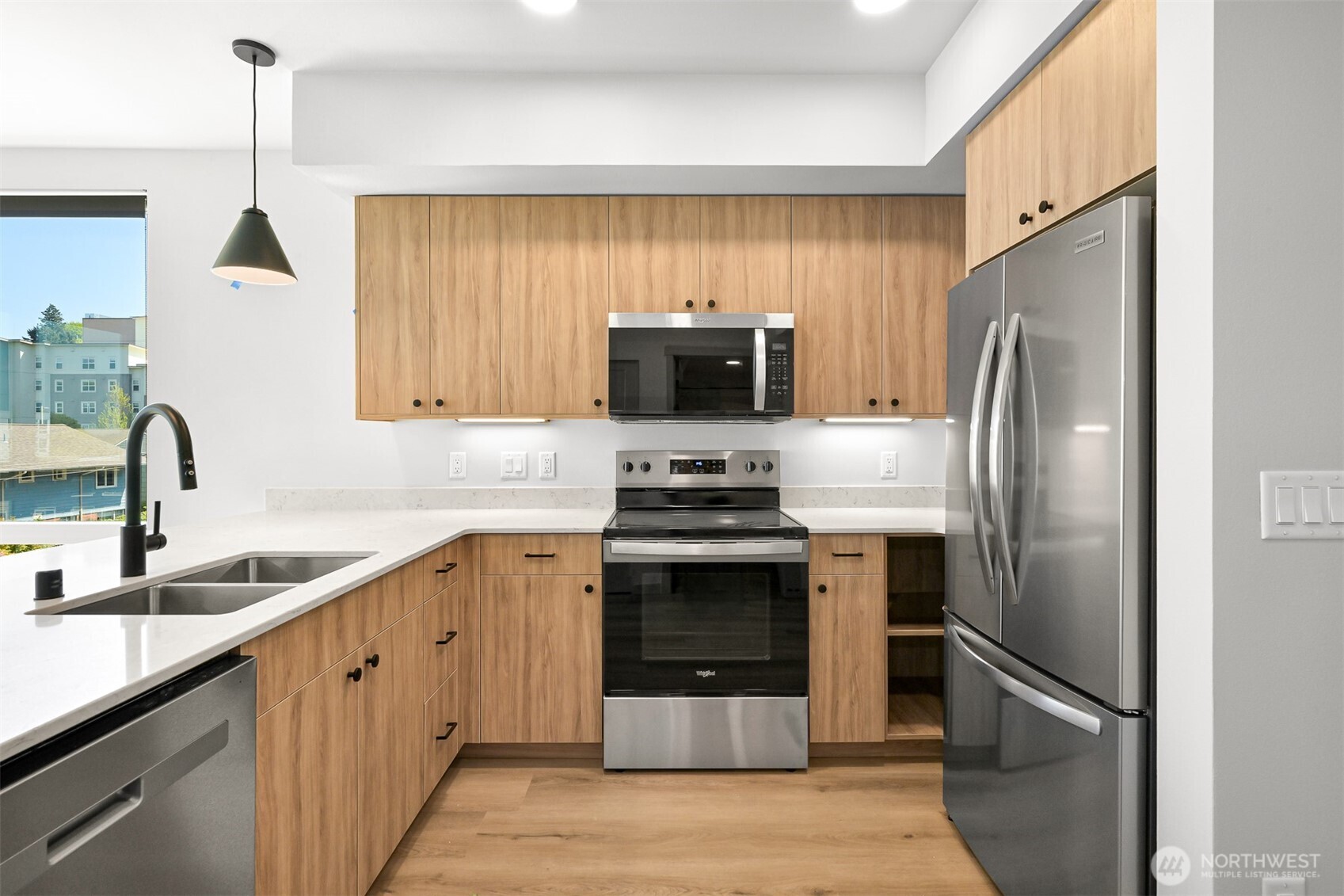 820 N State Street #520, Bellingham, WA 98225