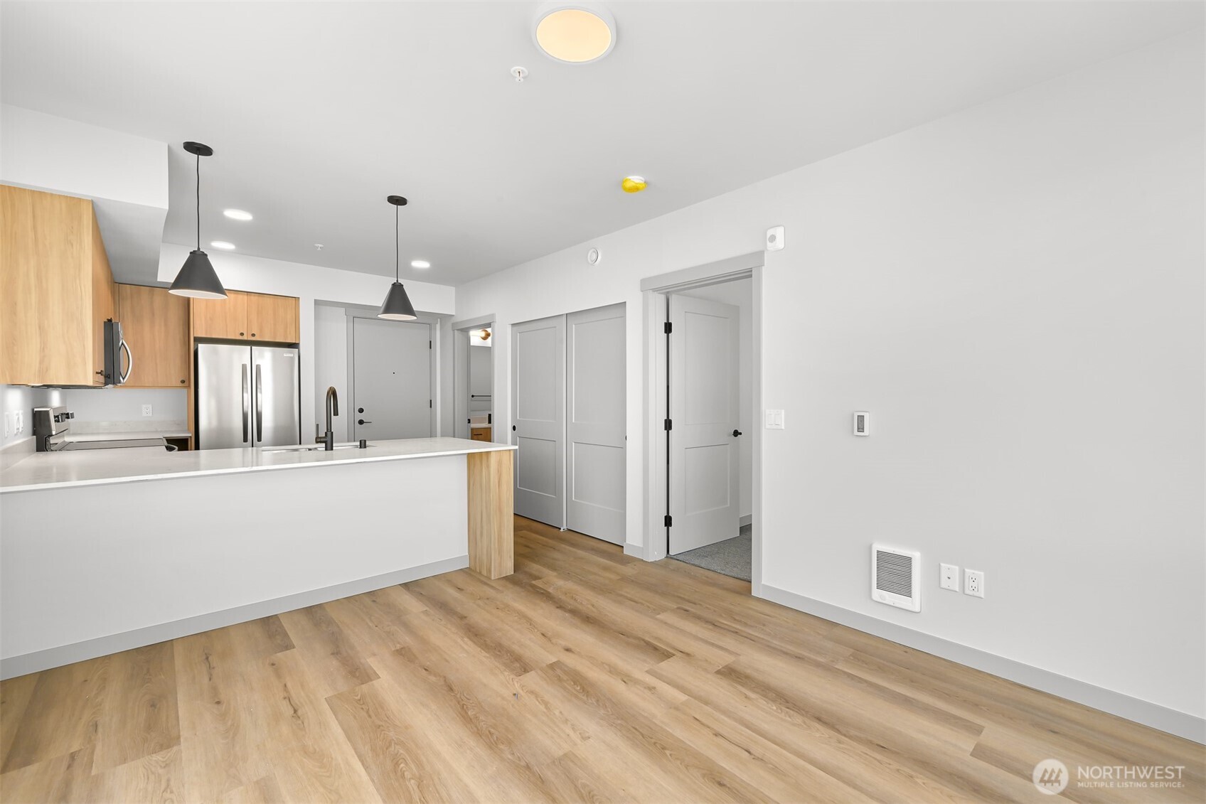820 N State Street #520, Bellingham, WA 98225