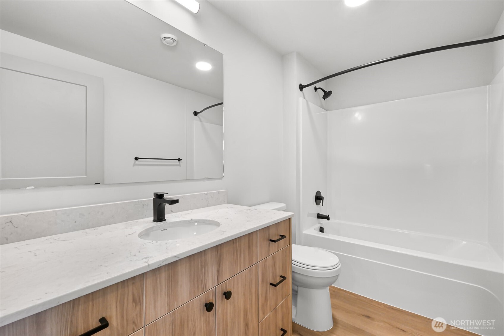 820 N State Street #520, Bellingham, WA 98225