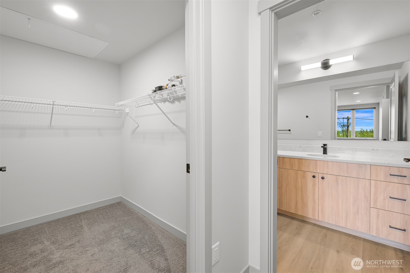 820 N State Street #513, Bellingham, WA 98225
