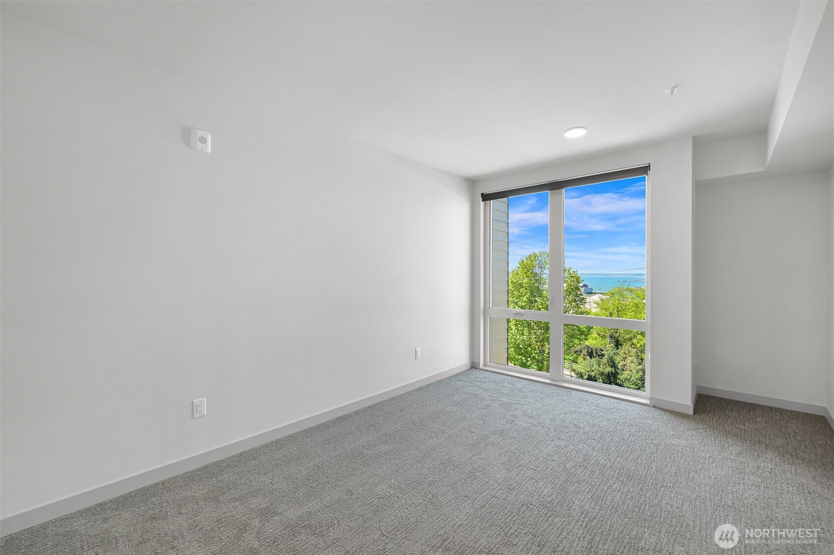 820 N State Street #513, Bellingham, WA 98225
