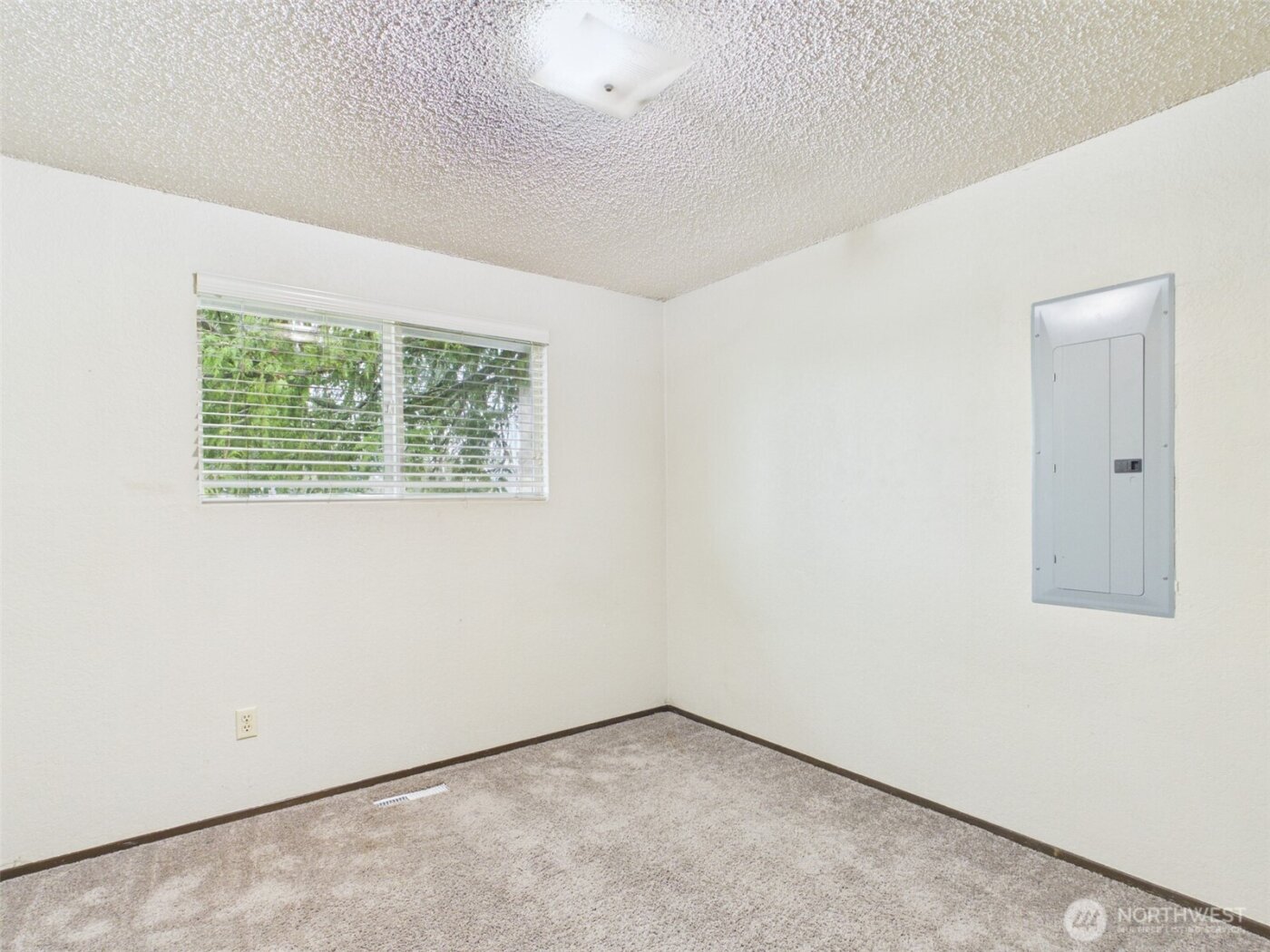 8911 14th Place SE, Lake Stevens, WA 98258