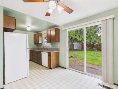 8911 14th Place SE, Lake Stevens, WA 98258 - Photo 9