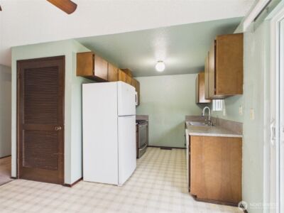 8911 14th Place SE, Lake Stevens, WA 98258 - Photo 10
