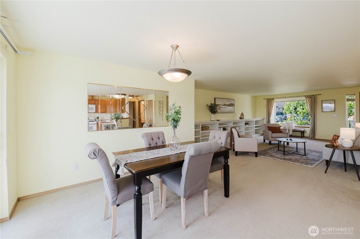 1210 Daniels Avenue , Bremerton, WA 98312