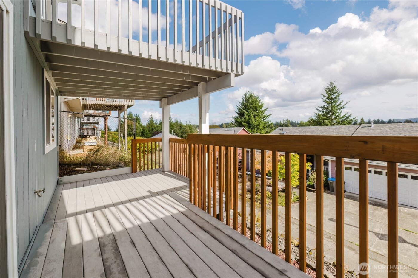 1210 Daniels Avenue , Bremerton, WA 98312