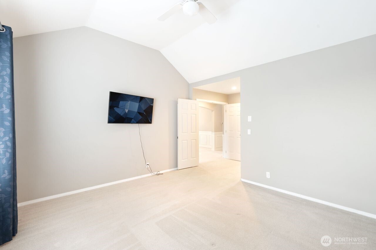 14125 SE 238th Lane , Kent, WA 98042