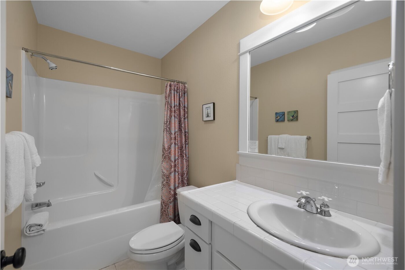 91 Compass Street , Pacific Beach, WA 98571