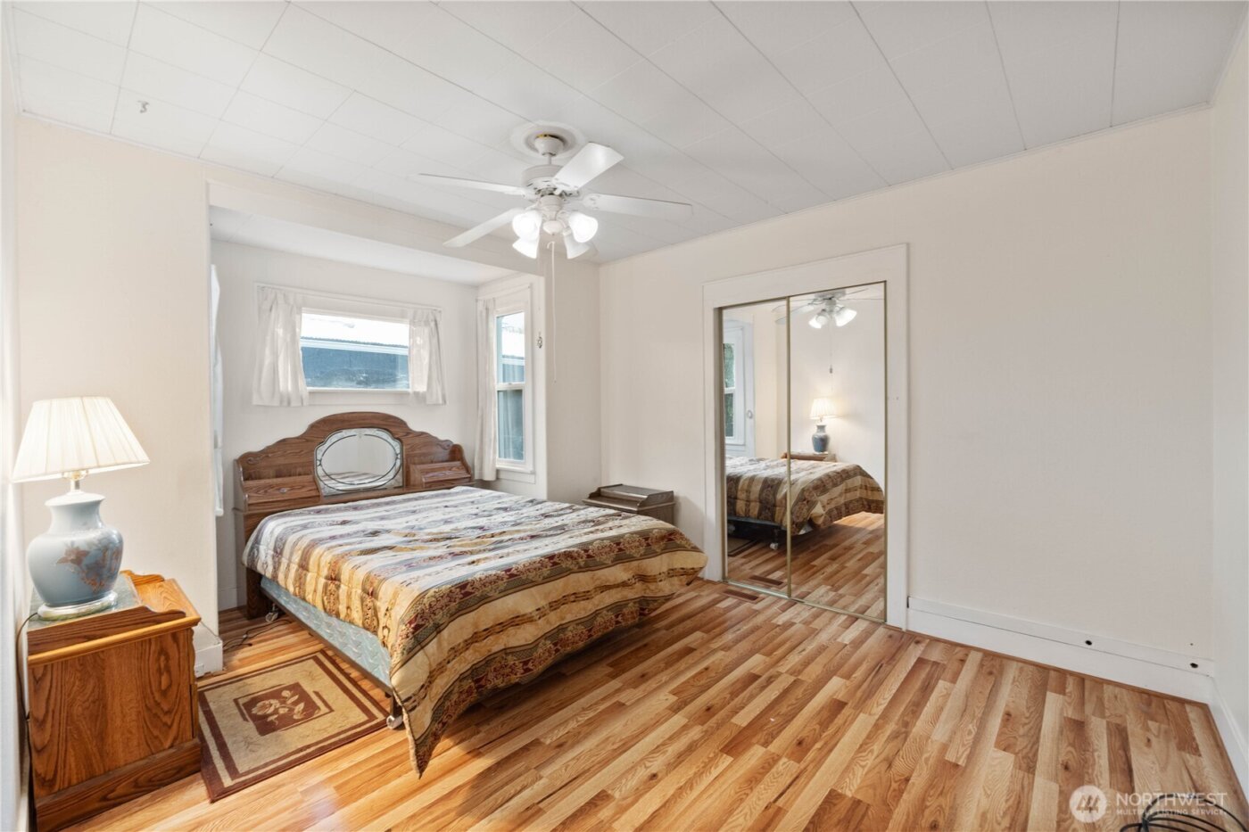 2814 Pioneer Way E, Tacoma, WA 98404