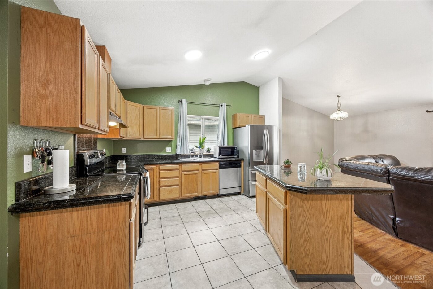 5603 James Street SE, Lacey, WA 98513