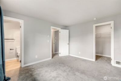 11944 SE 212th Place , Kent, WA 98031 - Photo 13