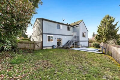 11944 SE 212th Place , Kent, WA 98031 - Photo 19