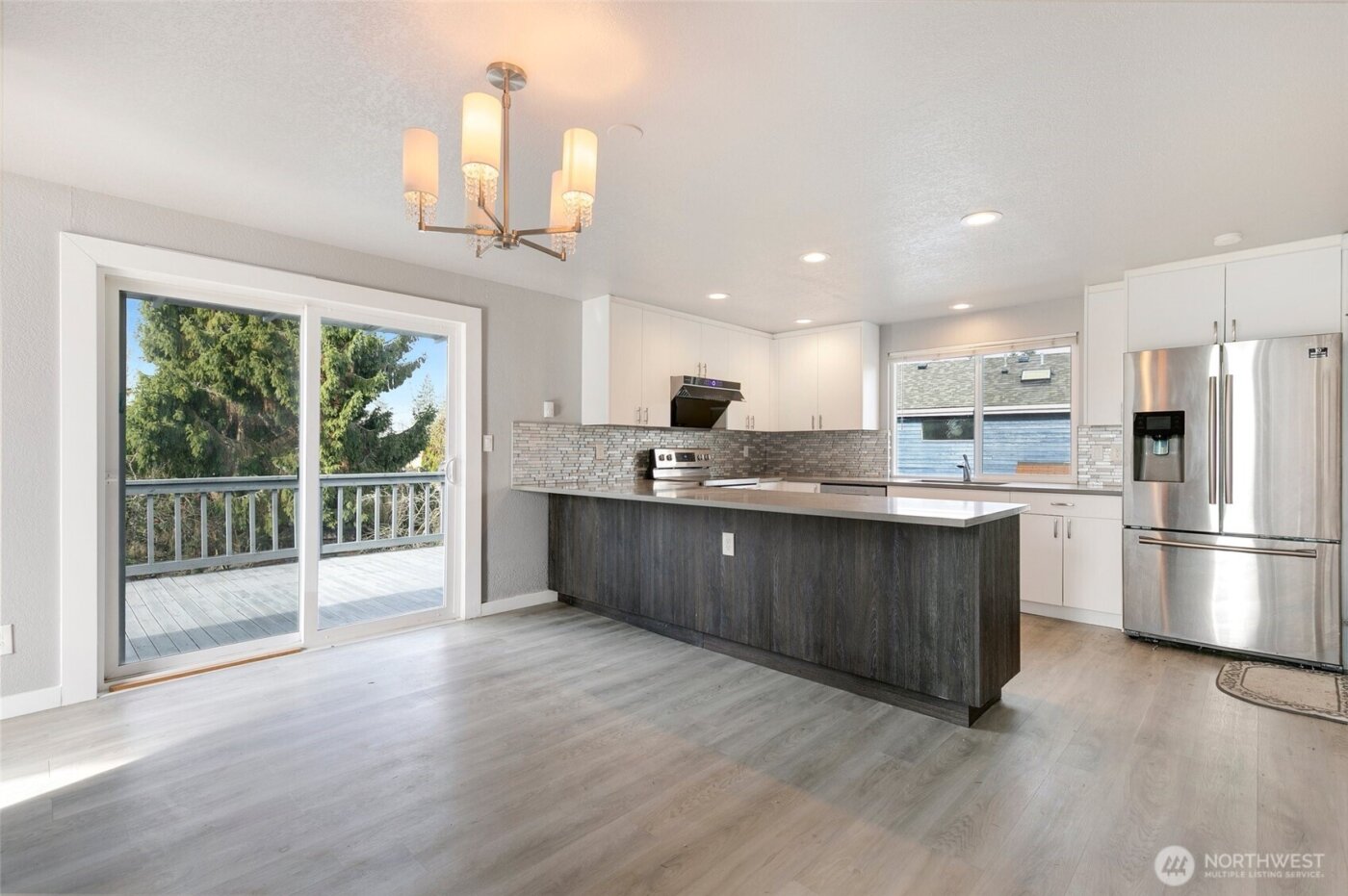 11944 SE 212th Place , Kent, WA 98031