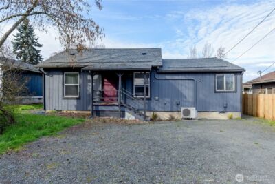 1031 W Glenwood St , Port Angeles, WA 98363