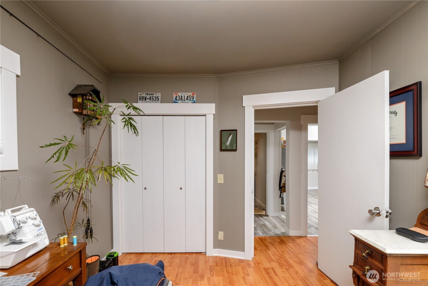 1031 W Glenwood St , Port Angeles, WA 98363