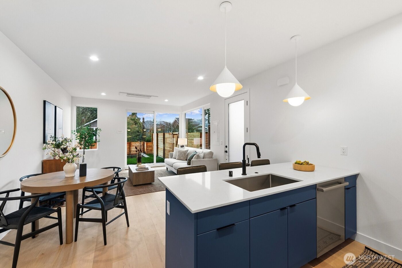 3808 42nd Avenue SW, Seattle, WA 98116