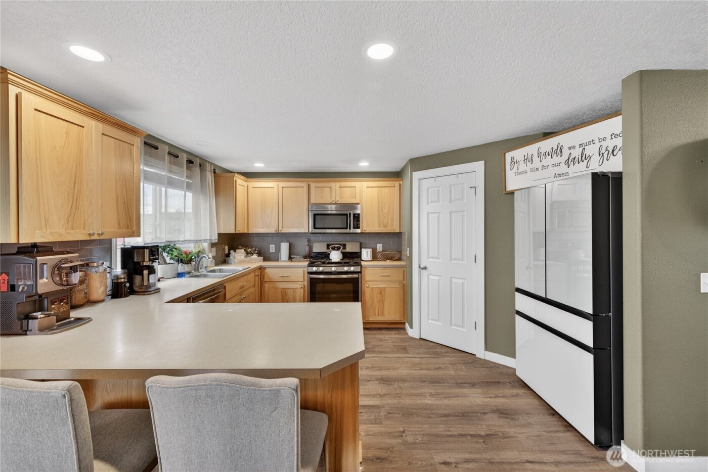 540 S Battery Road , Moses Lake, WA 98837