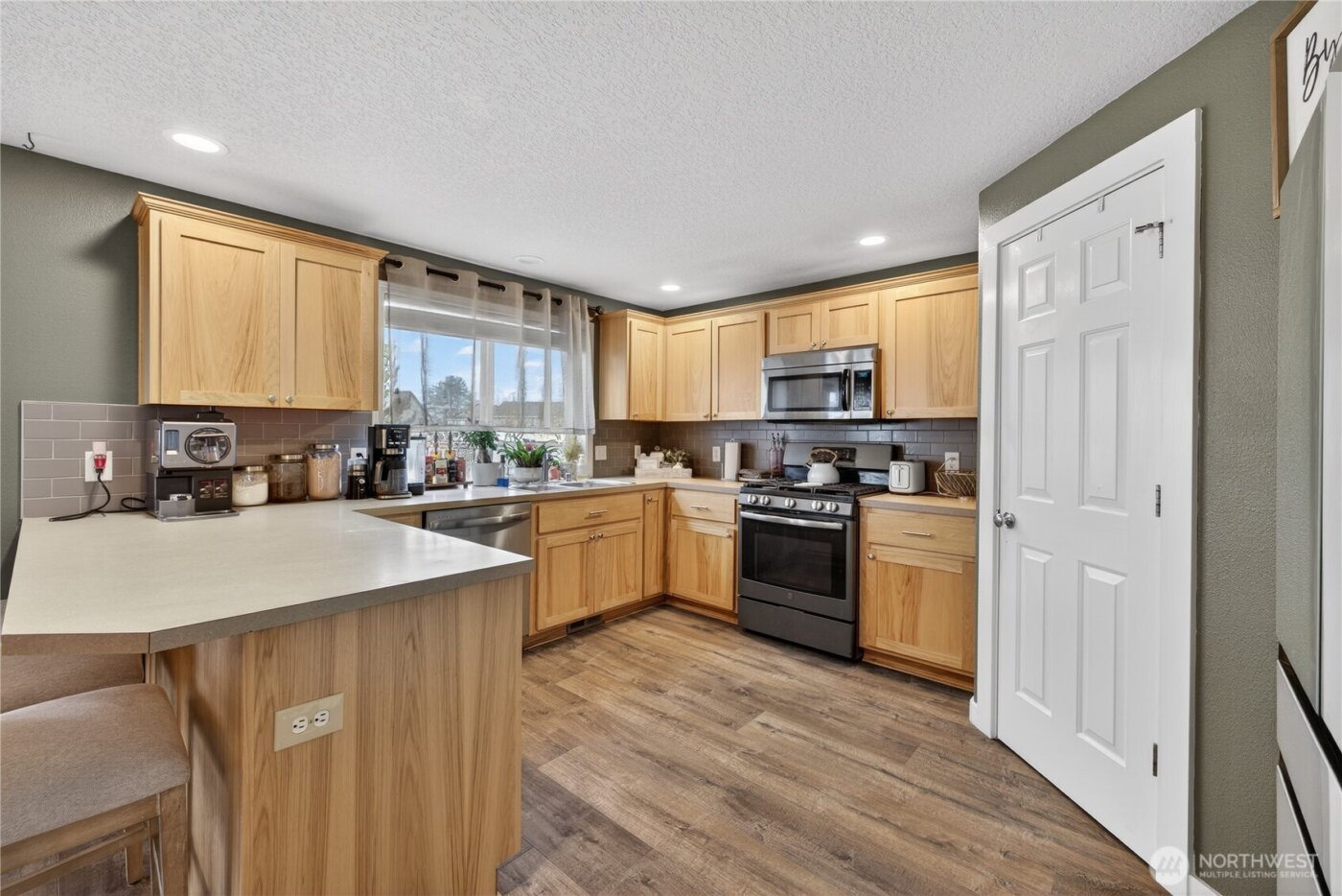 540 S Battery Road , Moses Lake, WA 98837