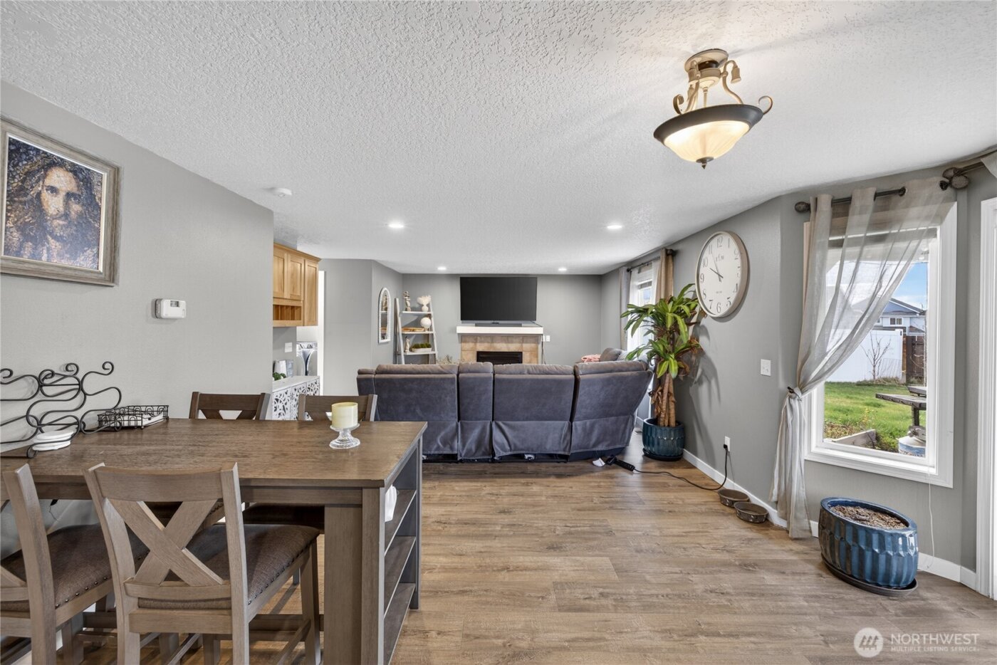 540 S Battery Road , Moses Lake, WA 98837