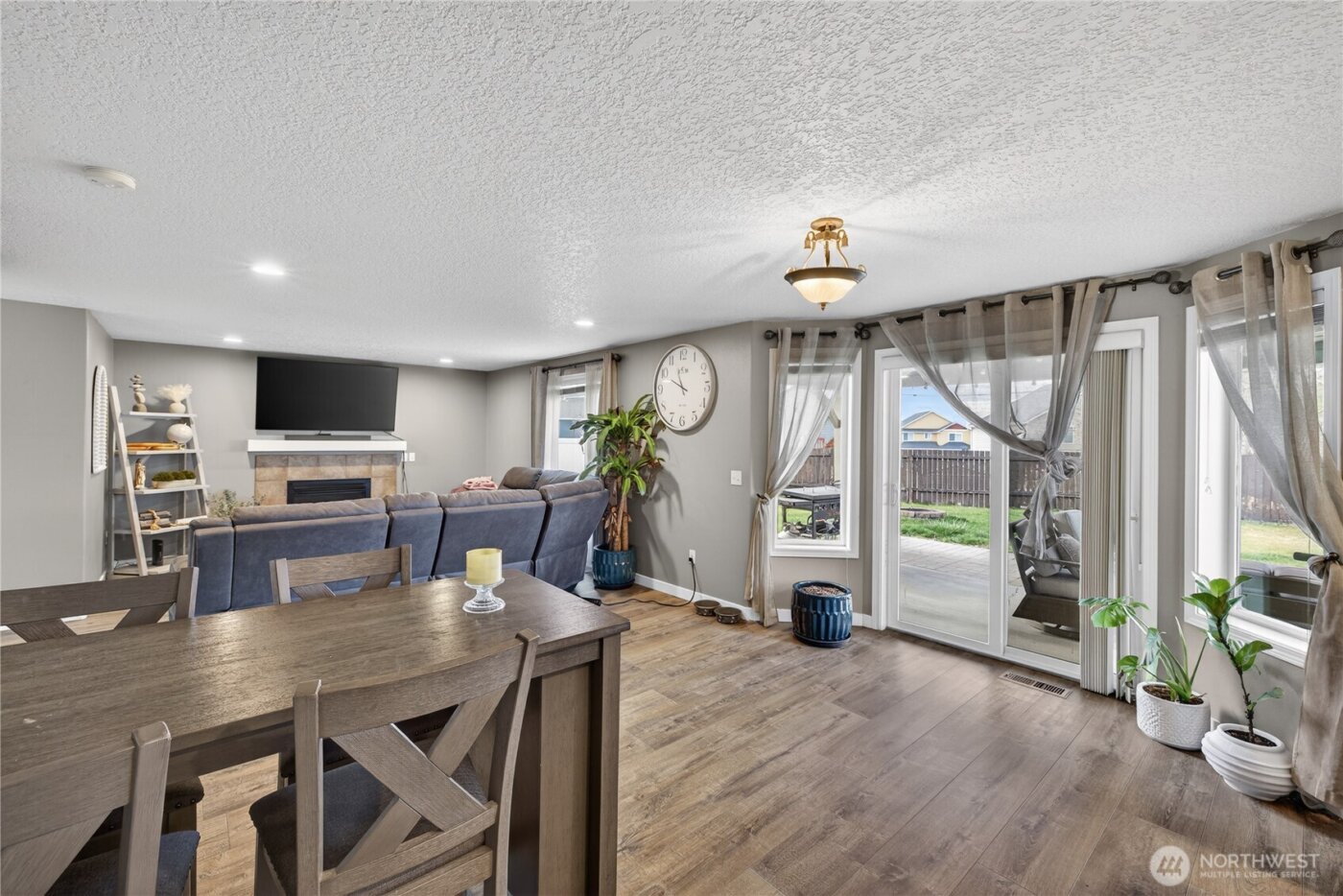 540 S Battery Road , Moses Lake, WA 98837