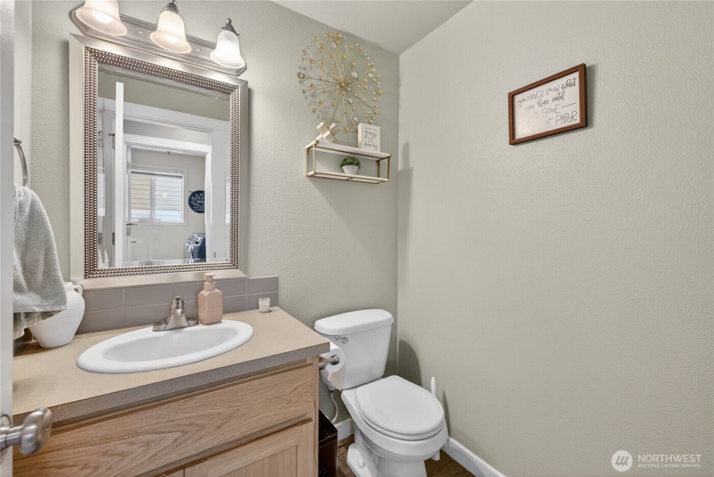 540 S Battery Road , Moses Lake, WA 98837