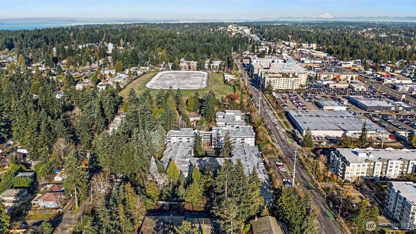 13717 Linden Avenue N #229, Seattle, WA 98133