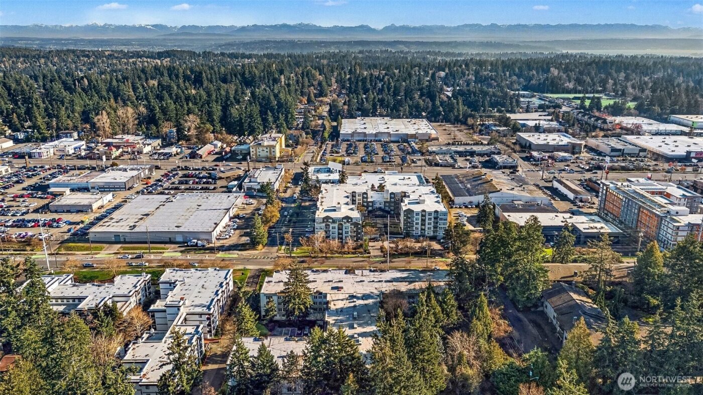 13717 Linden Avenue N #229, Seattle, WA 98133