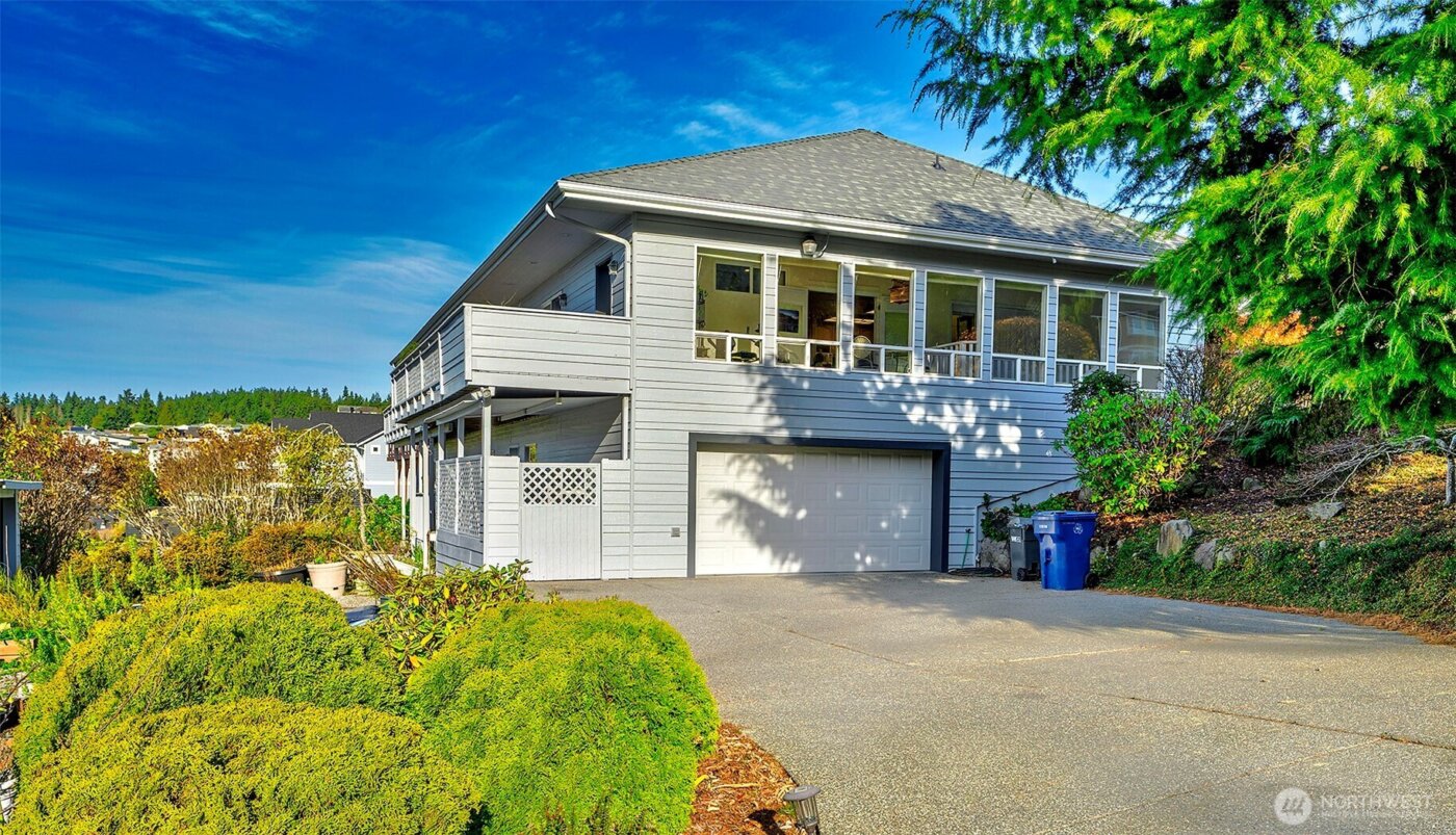 133 Melissa Street , Camano Island, WA 98282