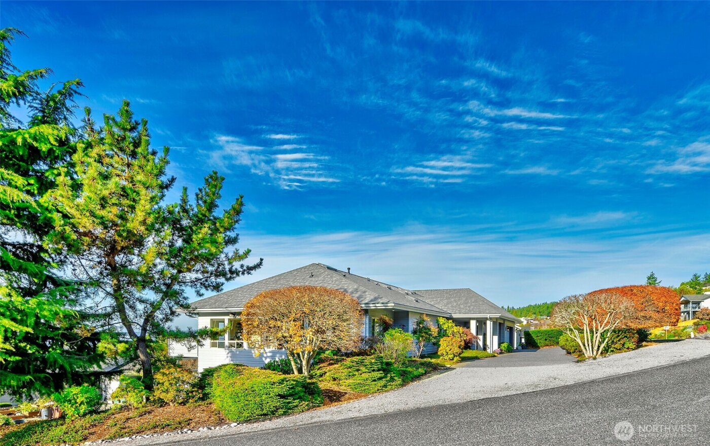 133 Melissa Street , Camano Island, WA 98282