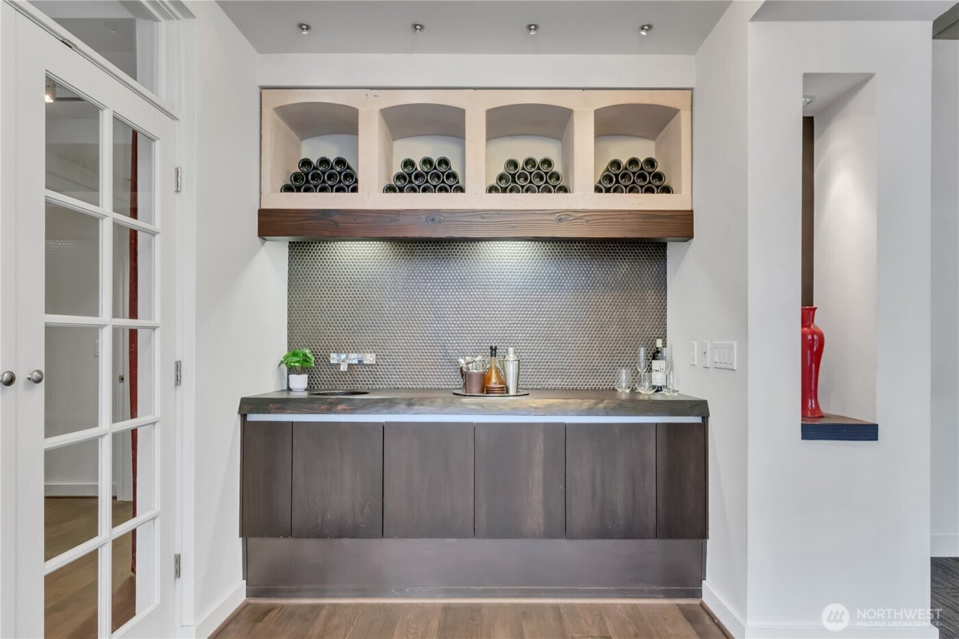 900 Lenora Street #W103, Seattle, WA 98121