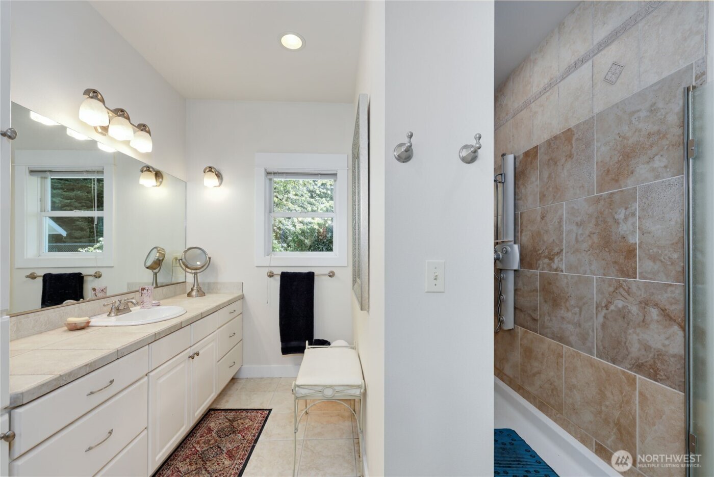 124 Hoods View Court , Port Ludlow, WA 98365