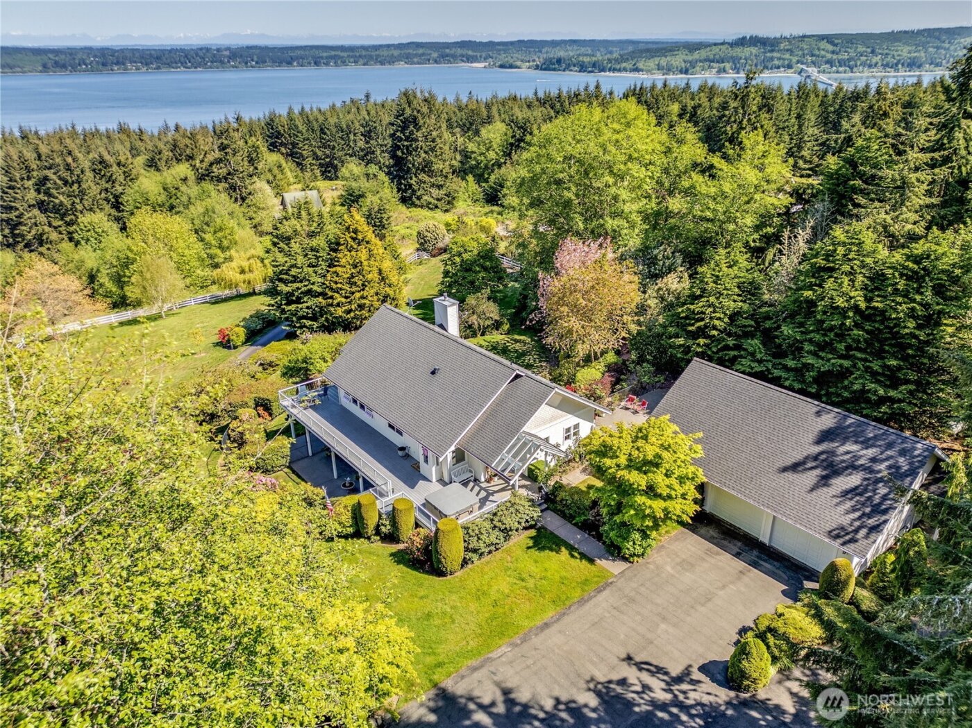 124 Hoods View Court , Port Ludlow, WA 98365