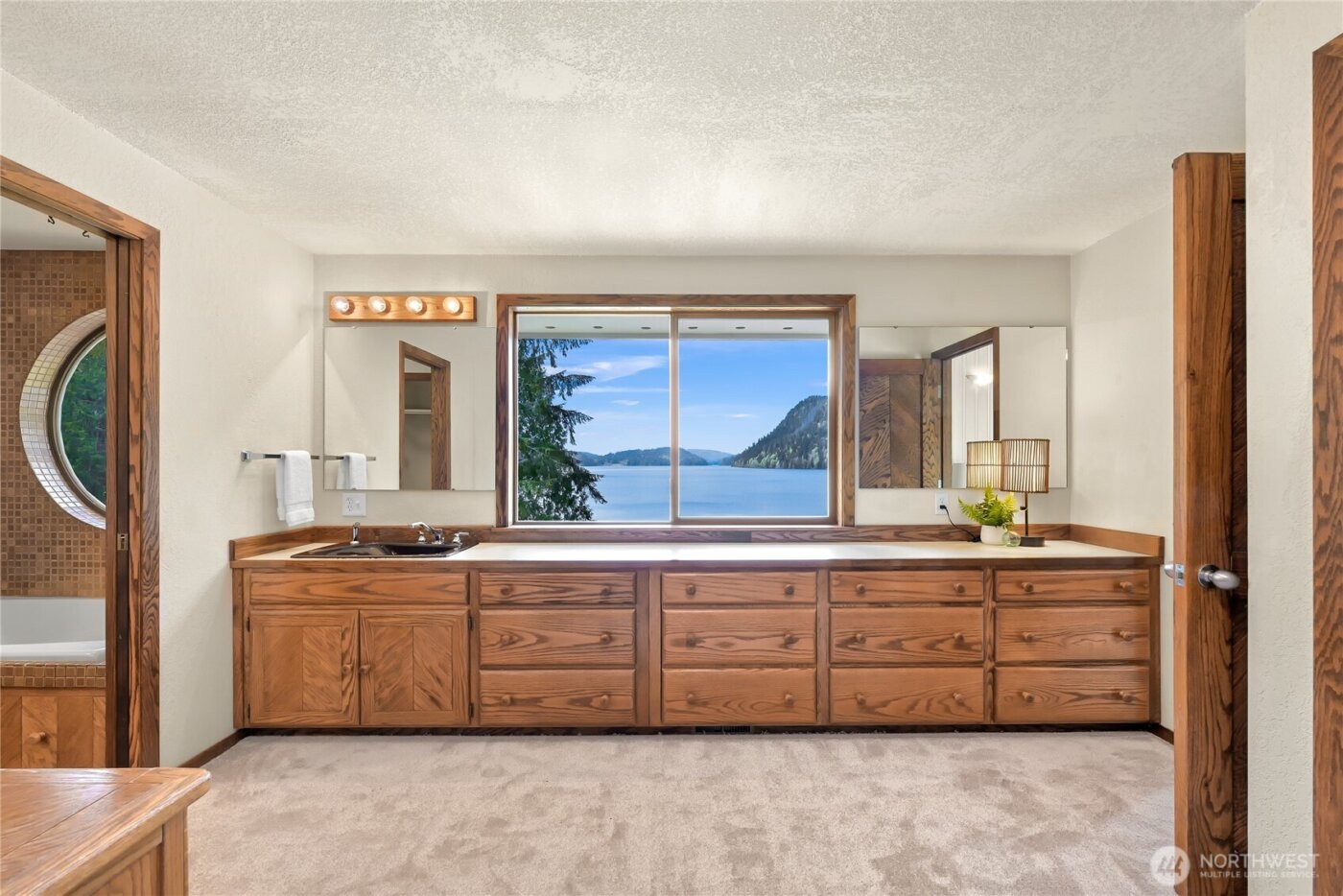 3838 S Bay Drive , Sedro Woolley, WA 98284