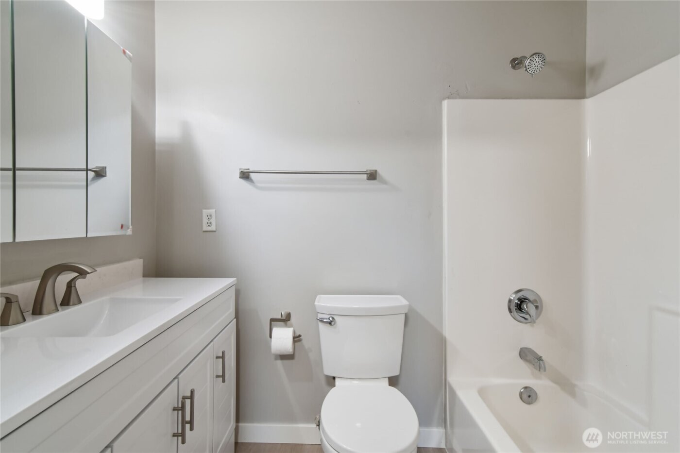 122 S Baker Street , Mount Vernon, WA 98273