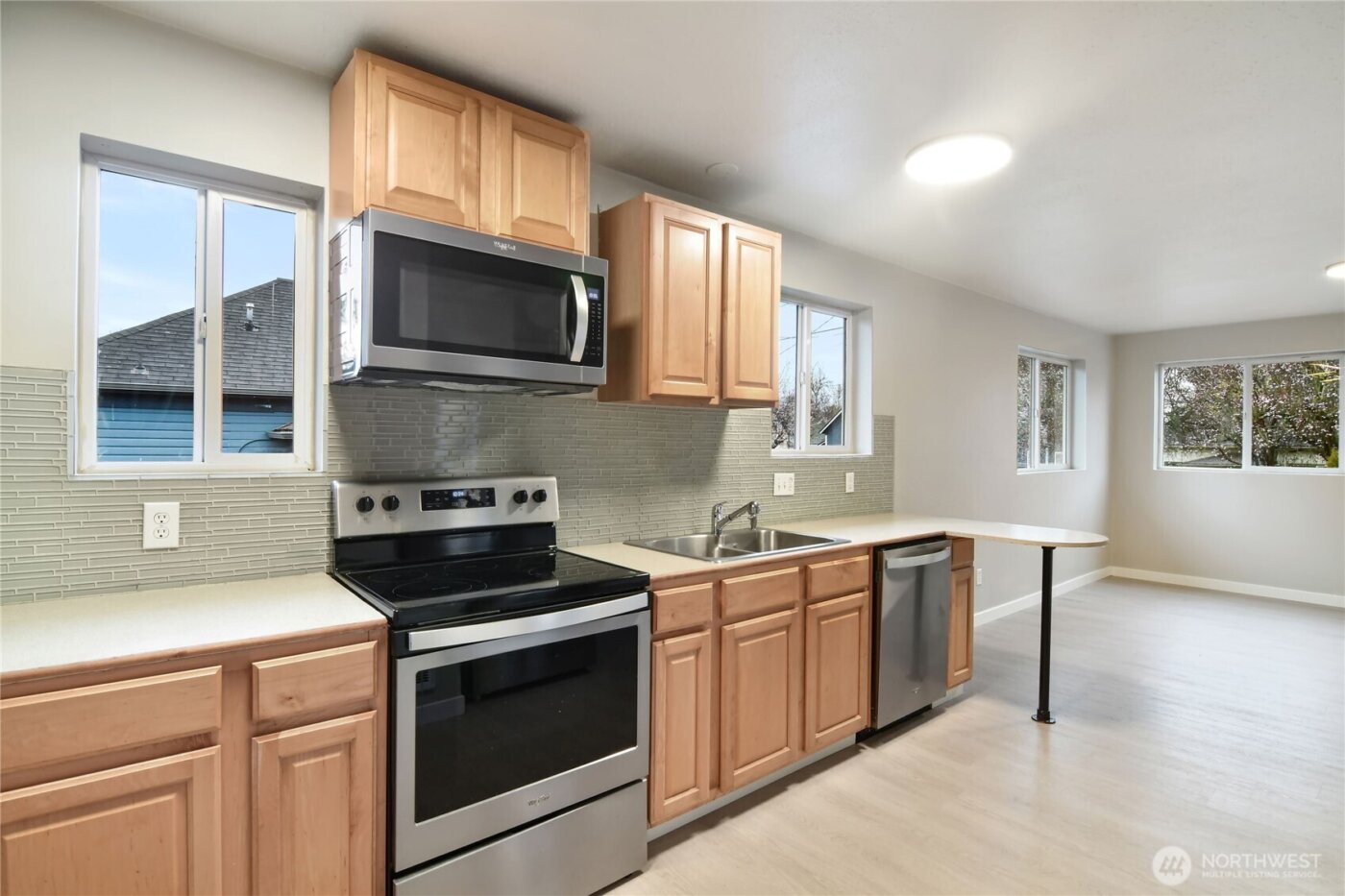 122 S Baker Street , Mount Vernon, WA 98273