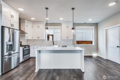 12914 187th Avenue E, Bonney Lake, WA 98391 - Photo 11