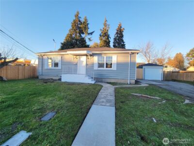 131 S 64th Street , Tacoma, WA 98408