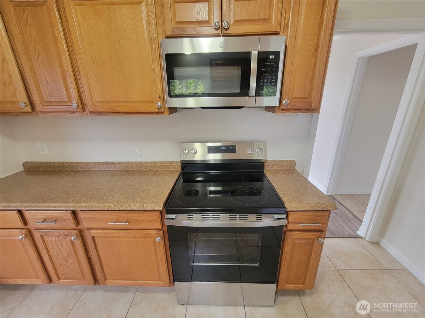 131 S 64th Street , Tacoma, WA 98408