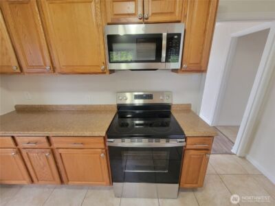 131 S 64th Street , Tacoma, WA 98408 - Photo 20