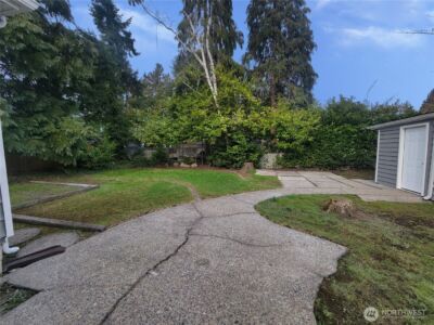 131 S 64th Street , Tacoma, WA 98408 - Photo 8