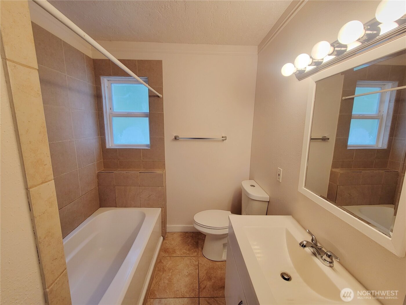 131 S 64th Street , Tacoma, WA 98408