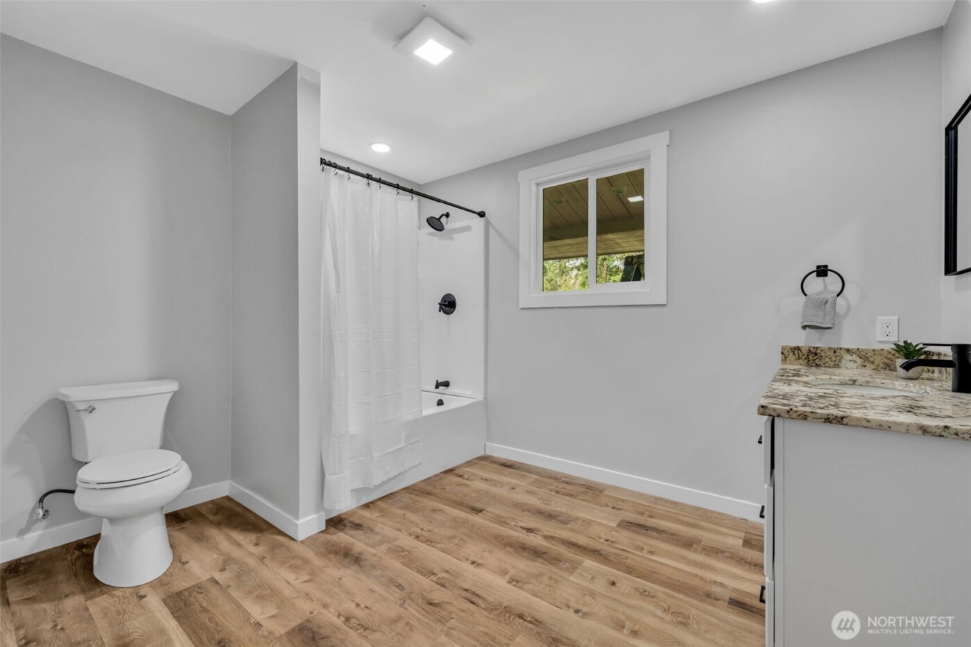 37412 34th Avenue S, Roy, WA 98580