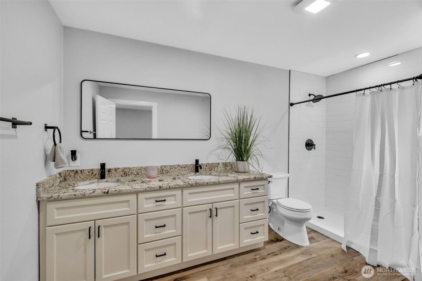 37412 34th Avenue S, Roy, WA 98580