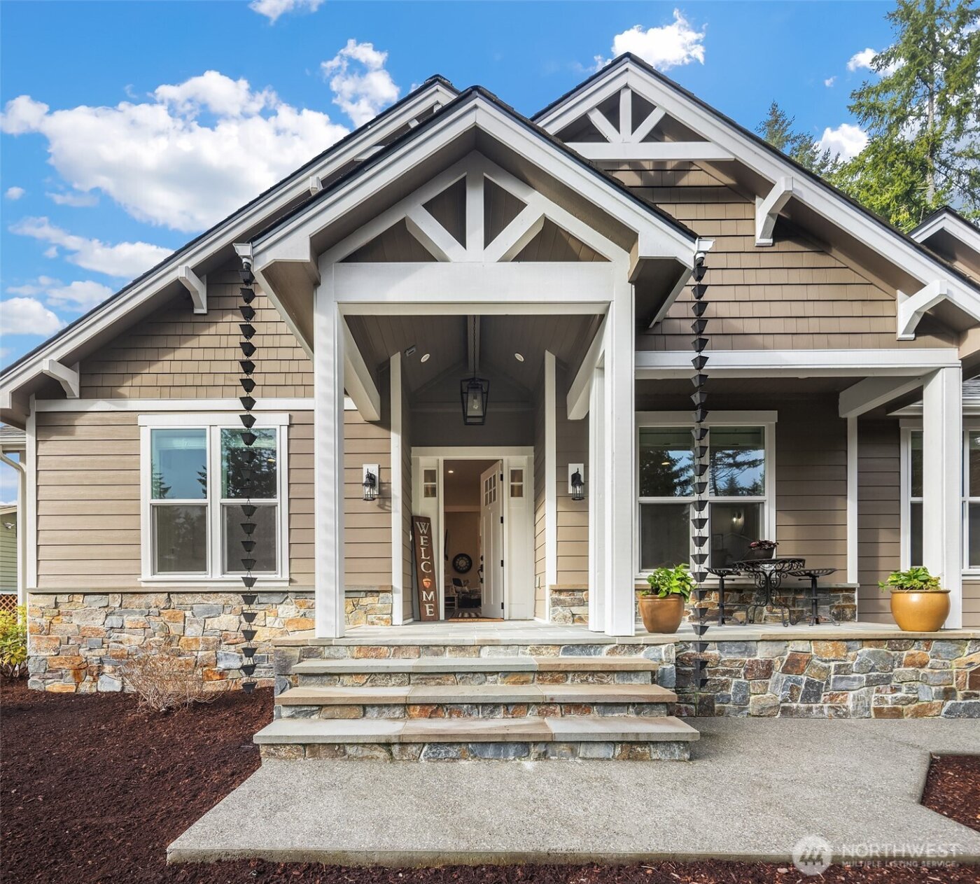 50 E Eastwood Lane , Union, WA 98592