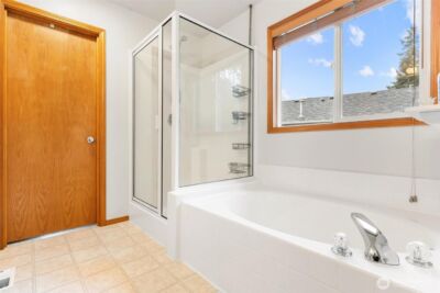 23425 SE 261st Court , Maple Valley, WA 98038 - Photo 23