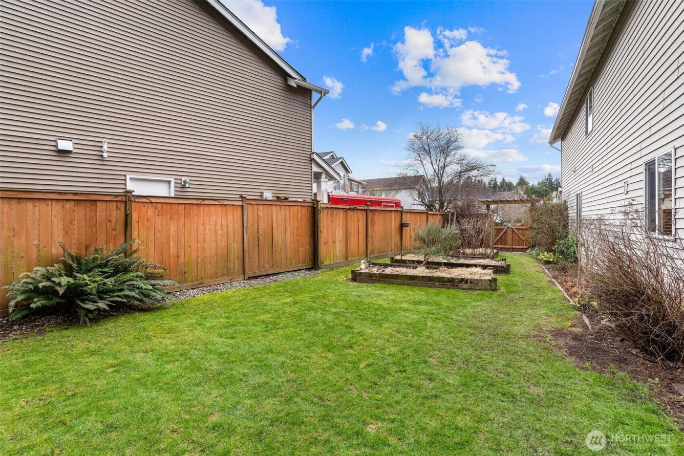 23425 SE 261st Court , Maple Valley, WA 98038